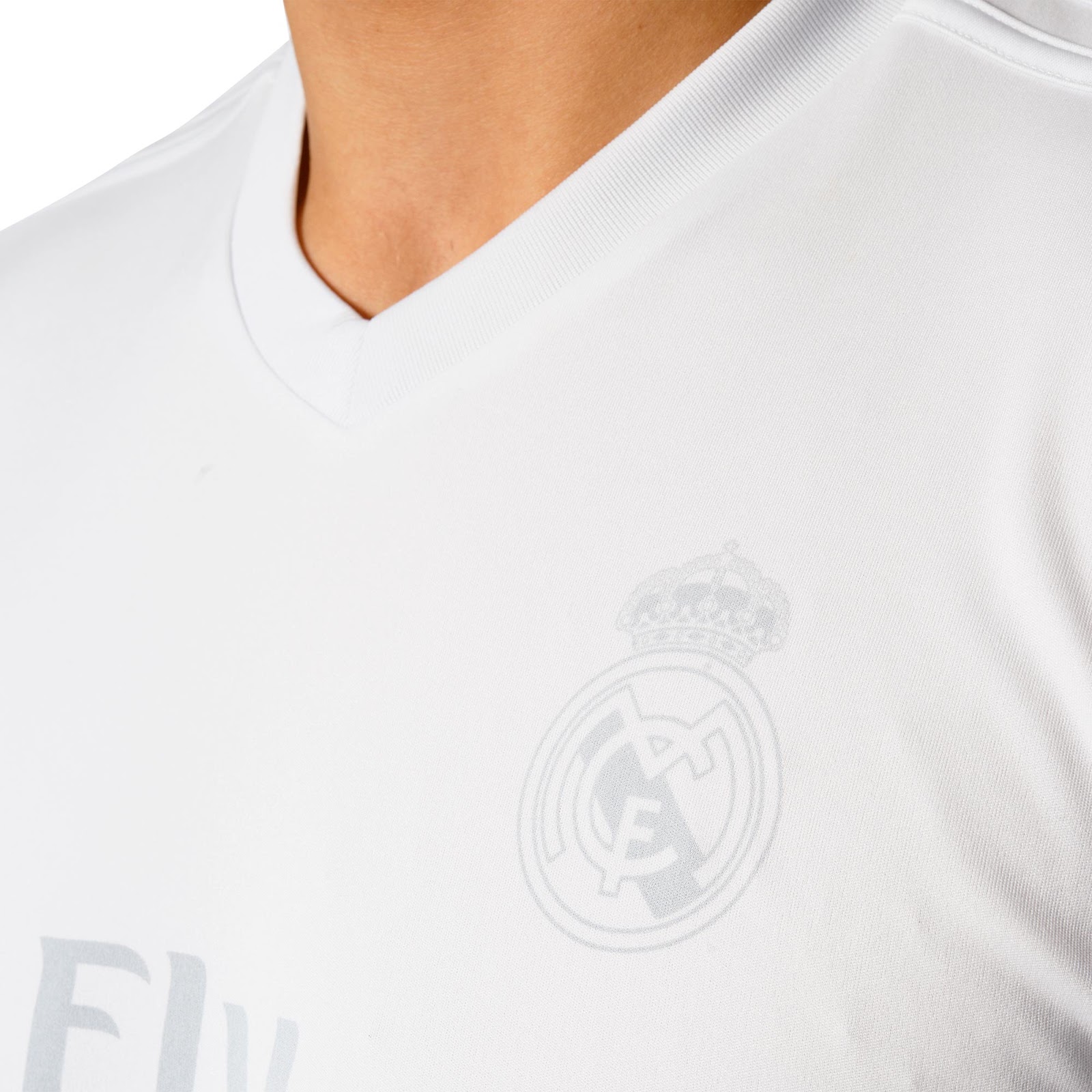 real-madrid-parley-kit%2B%25283%2529.jpg