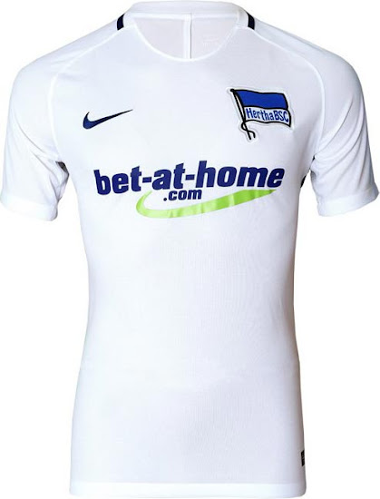 hertha-berlin-16-17-away-kit.jpg