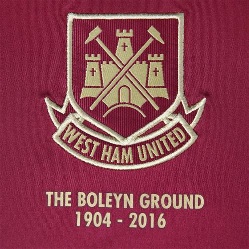 West-Ham-United-15-16-Home-Kit%2B%25282%2529.jpg