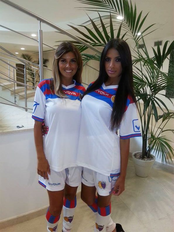 seconda-maglia-catania-2013-14.jpg