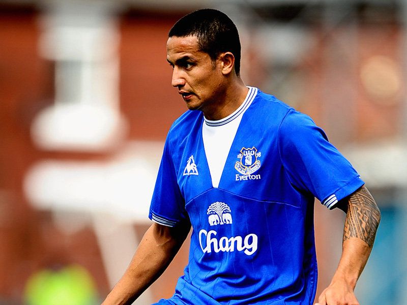 Tim-Cahill-Rochdale-Everton-Pre-Season_2336998.jpg