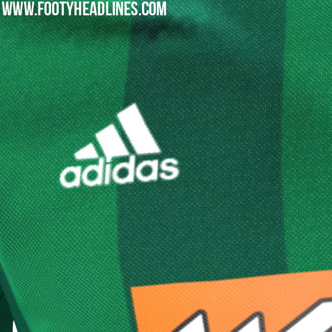 adidas-rapid-wien-15-16-home-kit%2B%25283%2529.jpg