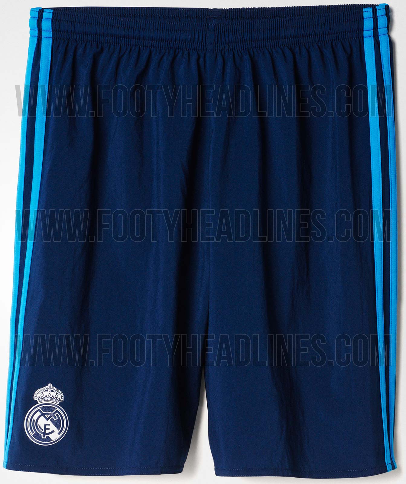 adidas-real-madrid-15-16-third-kit%2B%25284%2529.jpg