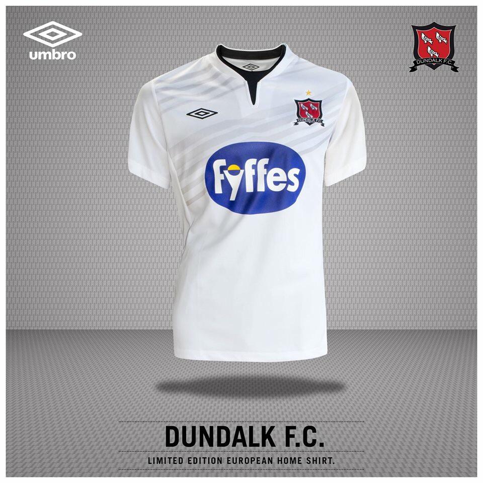 Dundalk-FC-15-16-Home-Kit%2B%25282%2529.jpg