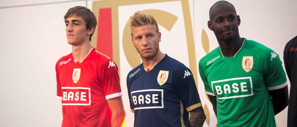 standard-liege-15-16-kits%2B%25281%2529.jpg