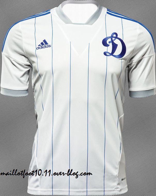 maillots-2014-dynamo-moscou.jpeg