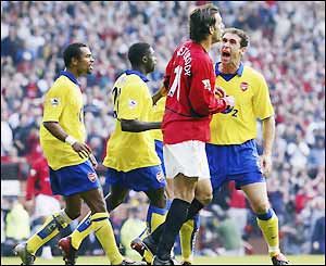 _39363748_angrykeown.jpg