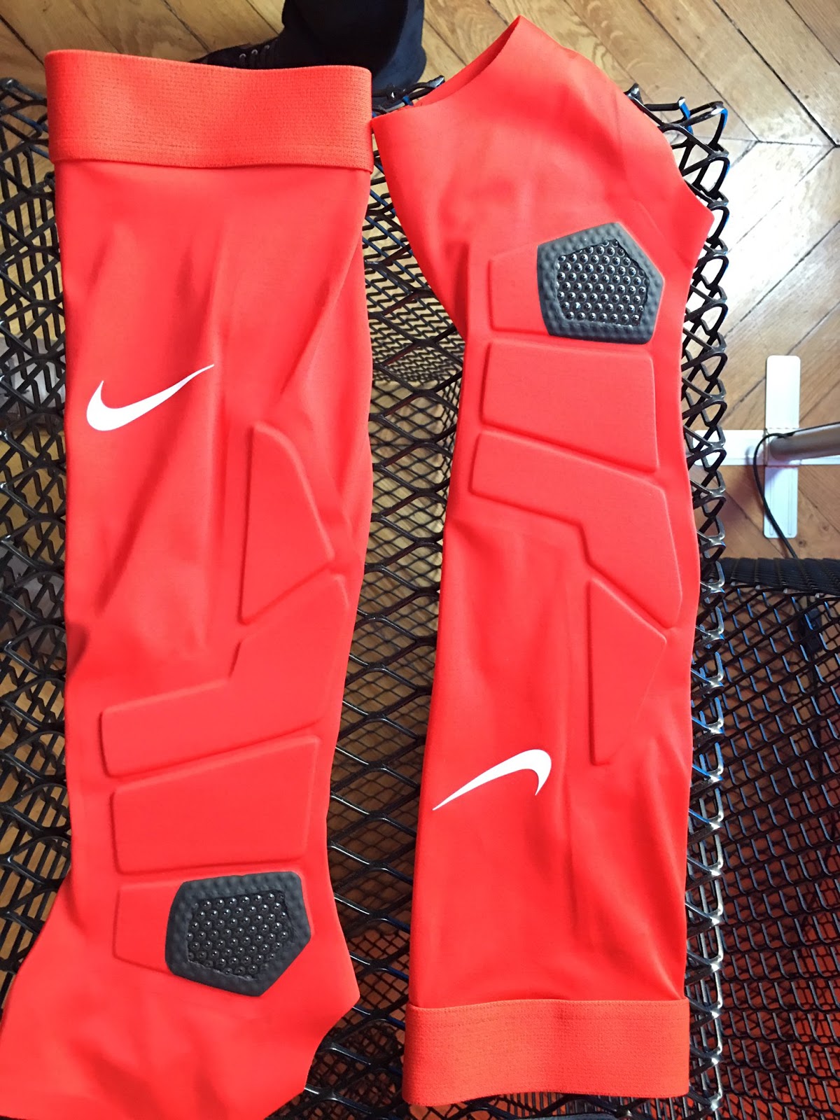 Nike-Hyperstrong-Match-Sleeves%2B%25284%2529.jpg