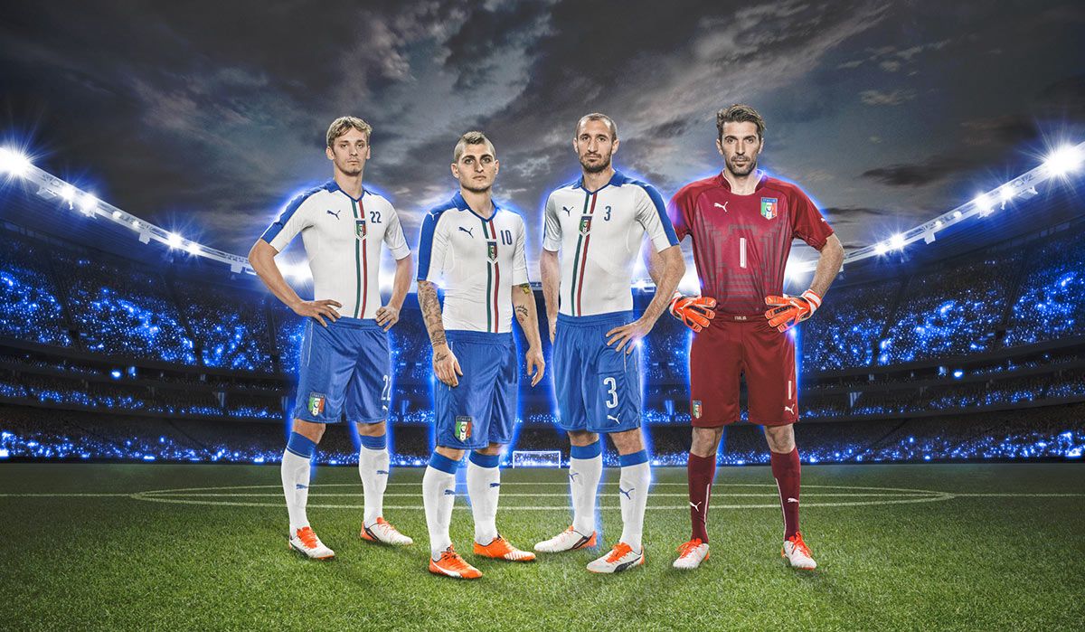 italia-kit-away.jpg