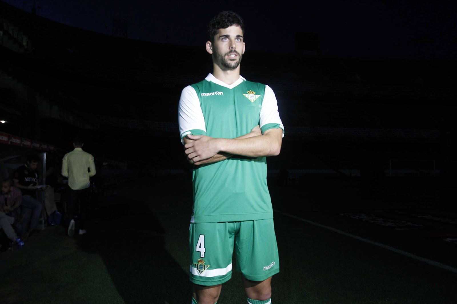 Macron-Betis-14-15-Kits+(3).jpg