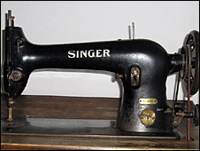 _45664954_singer_wiki226i.jpg