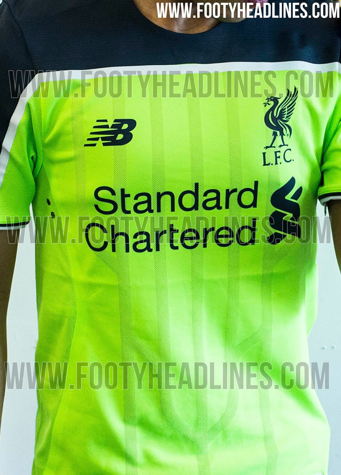 liverpool-16-17-third-kit%2B%25282%2529.jpg