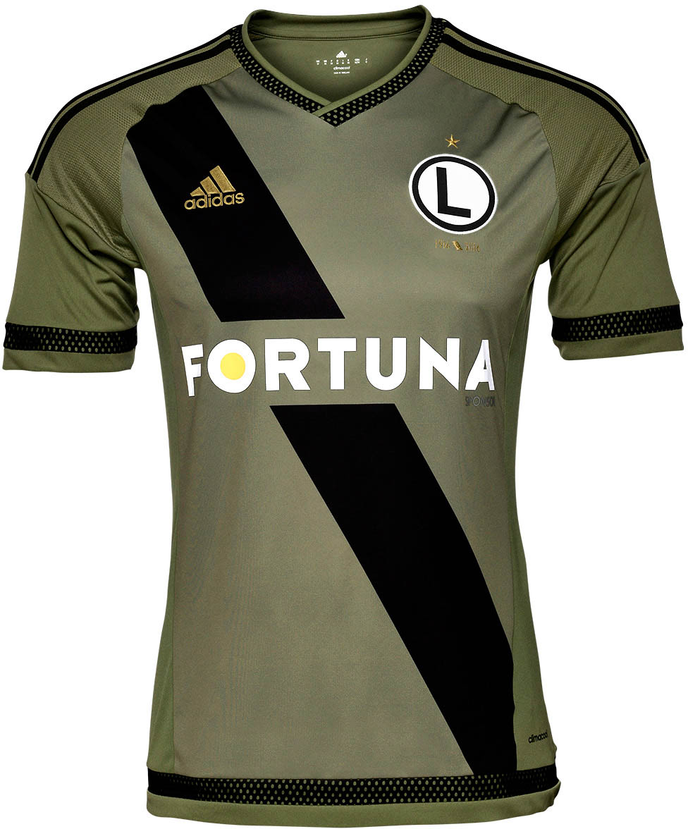 Legia-15-16-Away-Kit%2B%25282%2529.jpg