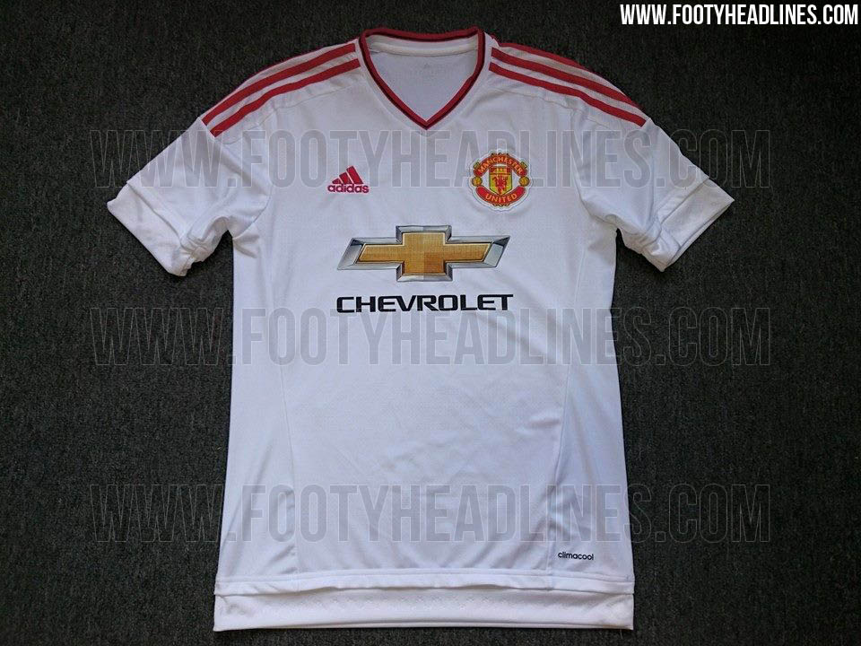 Adidas-Manchester-United-15-16-Away-Kit-3.jpg