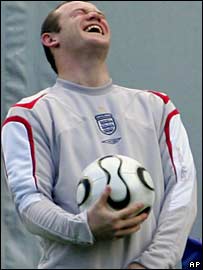 _41738748_rooney_ap_270.jpg