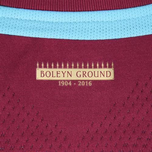 West-Ham-United-15-16-Home-Kit%2B%25283%2529.jpg