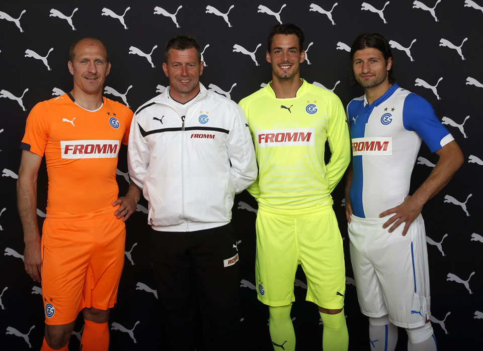 Grasshoppers+Zurich+14-15+Kits.jpg