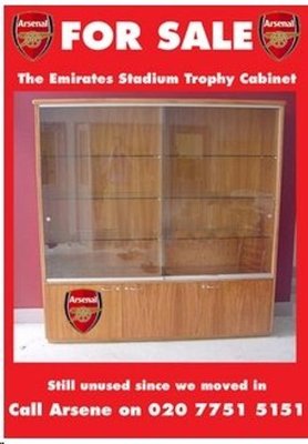emirates-trophy-cabinet_835475_display_image.jpg