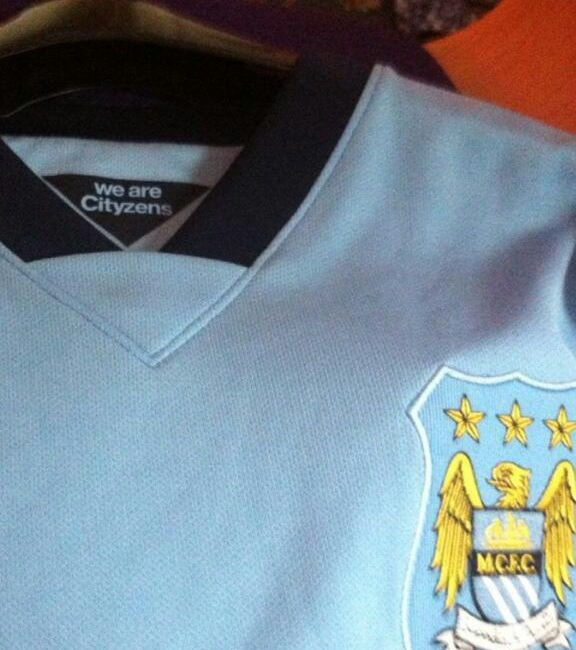 Manchester+City+14-15+Home+Kit+1.jpg