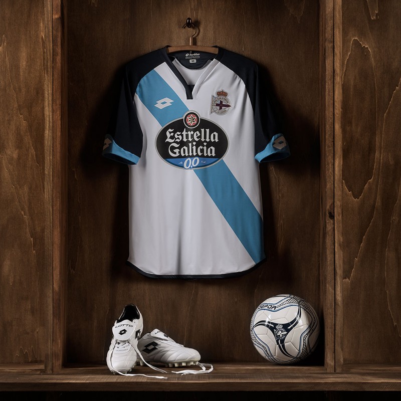 deportivo-16-17-away-kit%2B%25282%2529.jpg