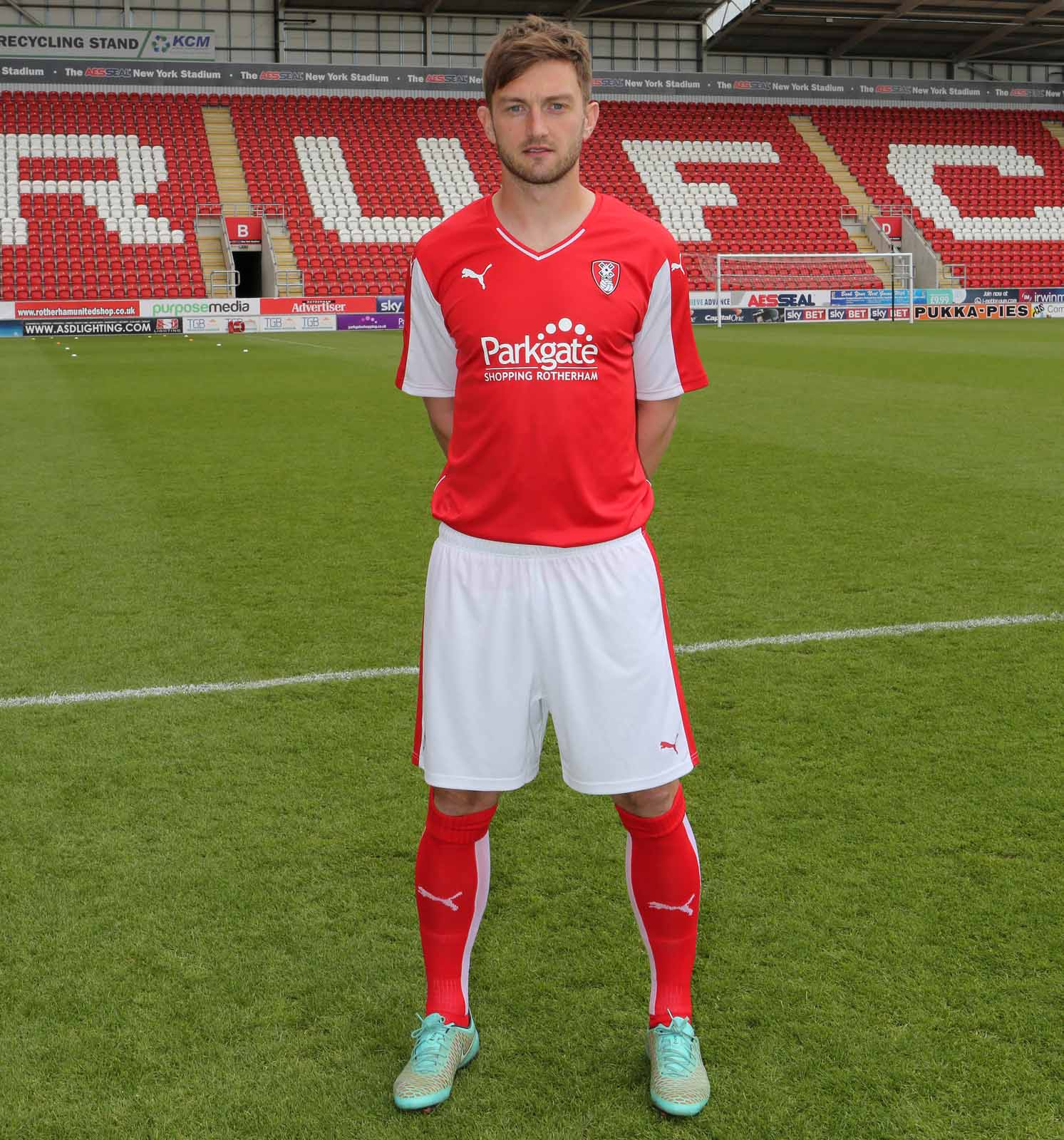 Rotherham%2BUnited-15-16-Home-Kit%2B%281%29.jpg