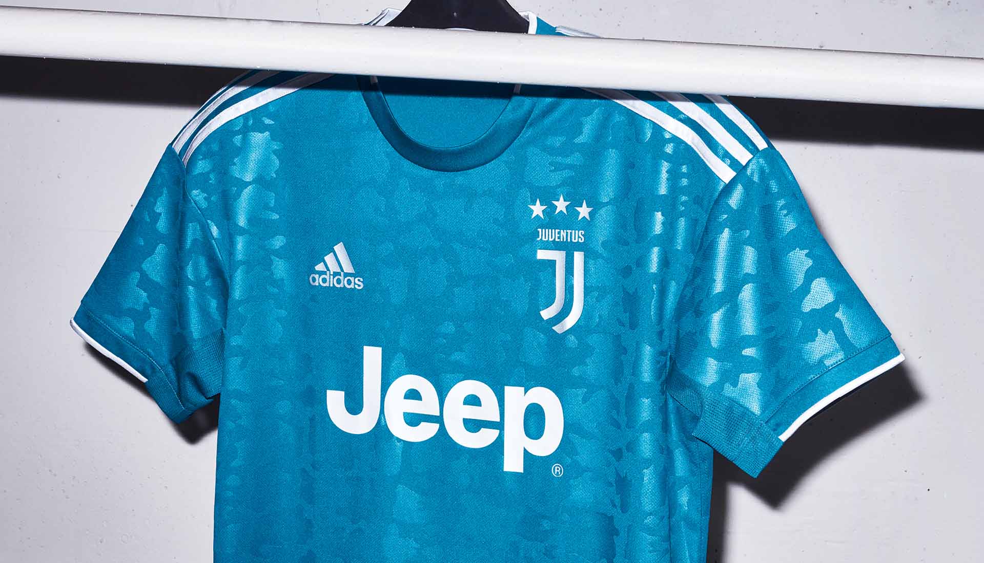 juventus-third-kit-adidas-football-2019-20-season-first-look-00.jpg