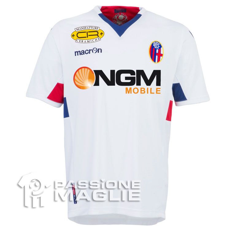 bologna-away-11-12.jpg