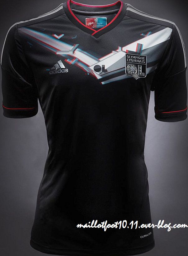 maillot-ol-3D-2012-2013-copie-1.jpeg