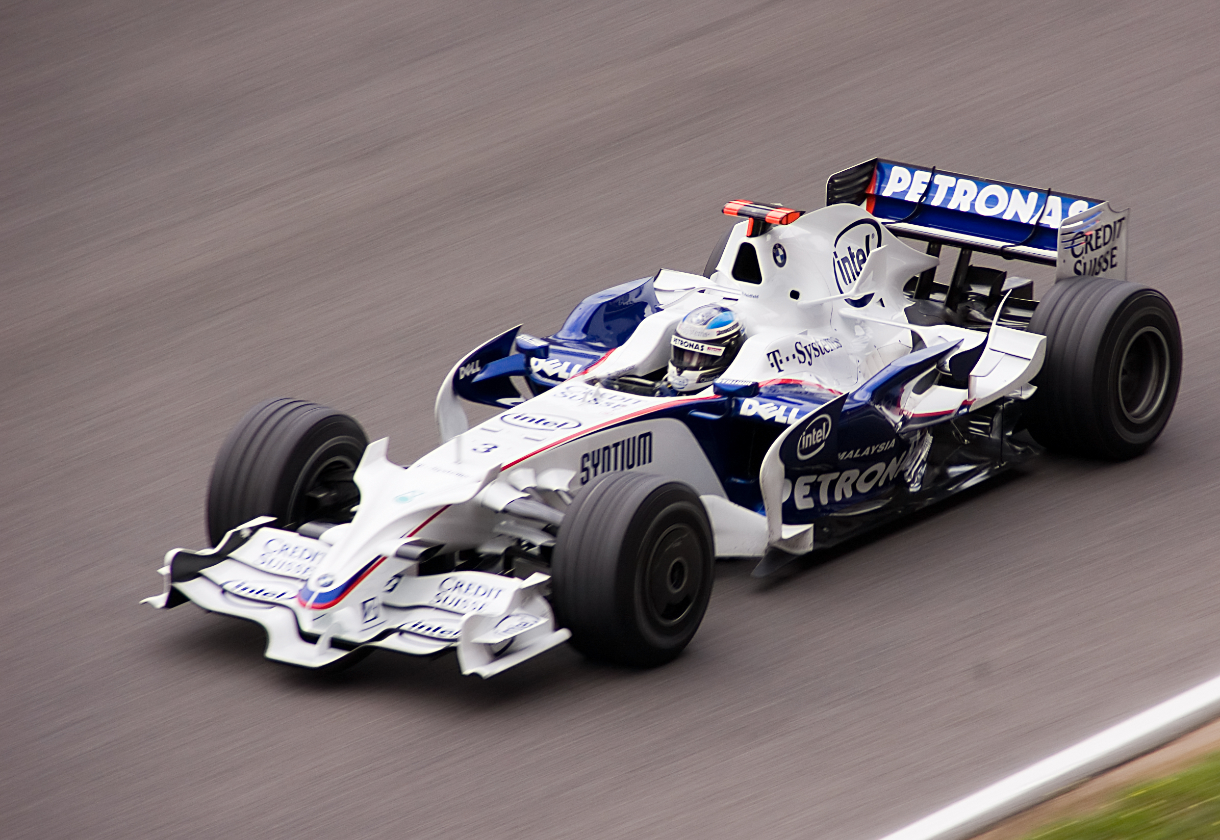 Nick_Heidfeld_2008_test.jpg