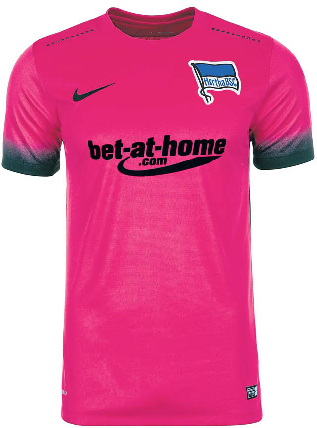 pink-hertha-16-17-kit%2B%25283%2529.jpg