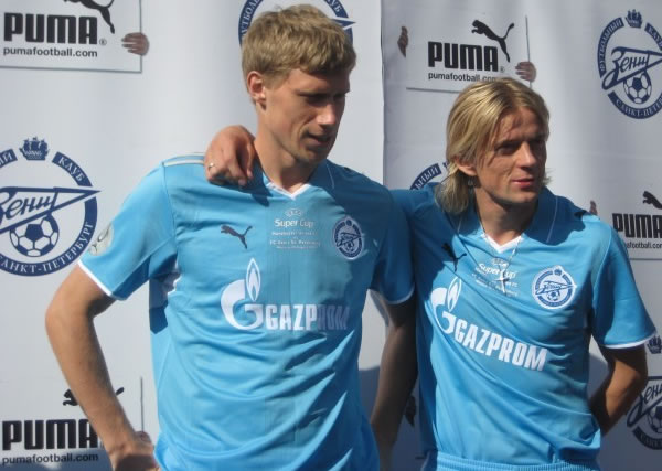 zenit-petersburg-supercup-puma-08-09-shirt.jpg