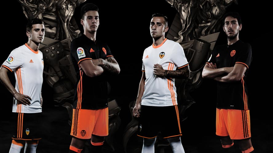 valencia-16-17-kits.jpg