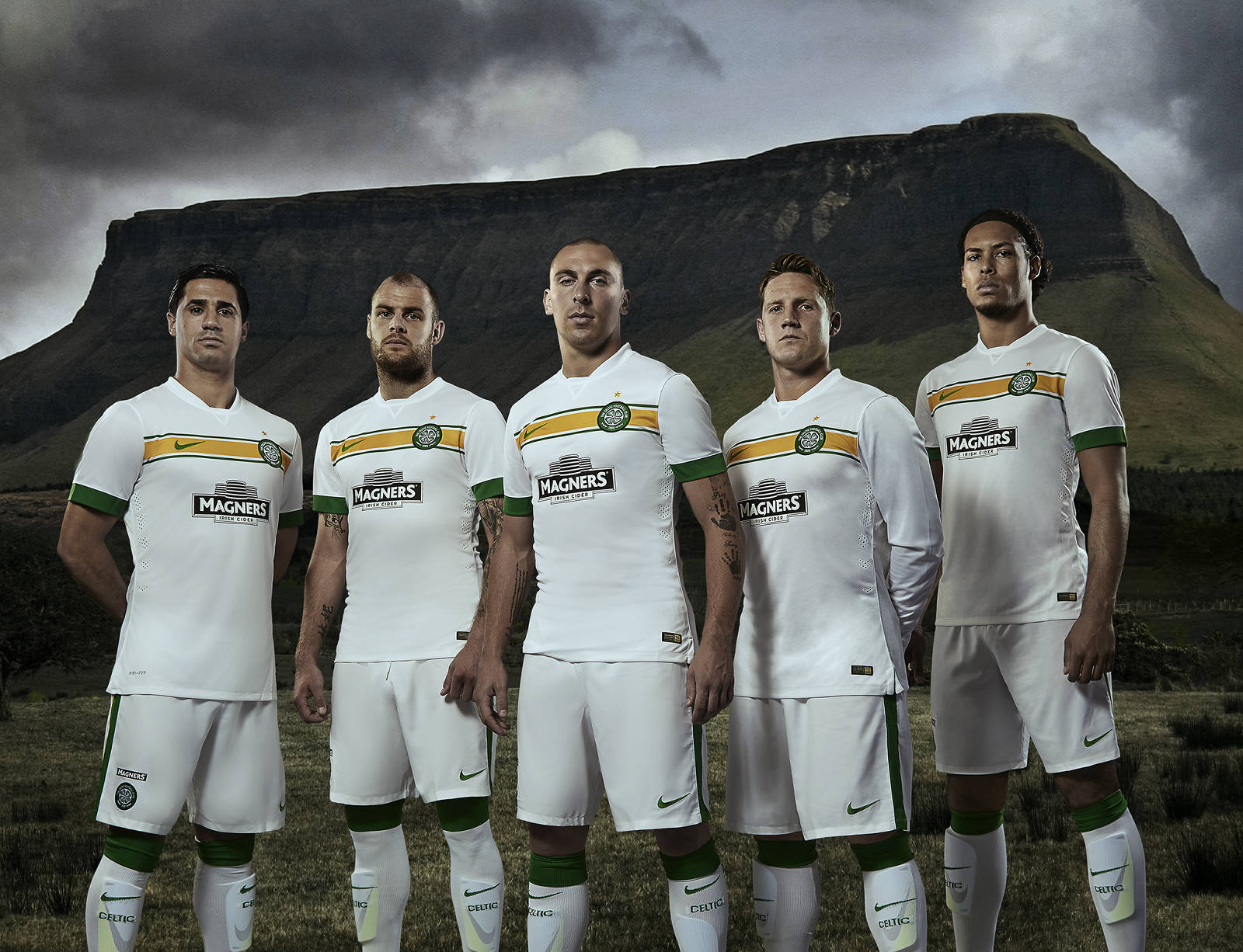 Celtic-14-15-Third-Kit.jpg