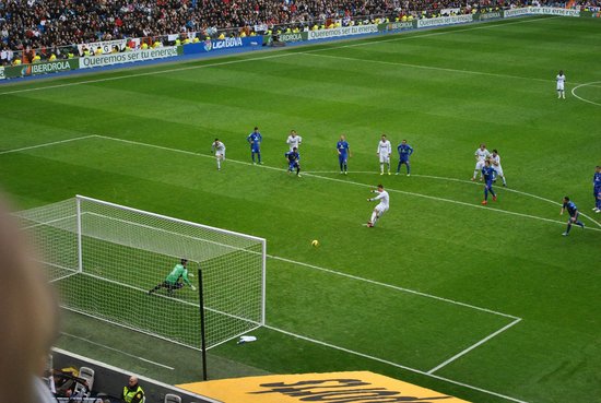 bernabeu-stadium-estadio.jpg