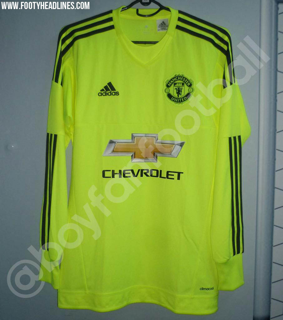 Adidas-Manchester-United-15-16-Goalkeeper-Kit.jpg