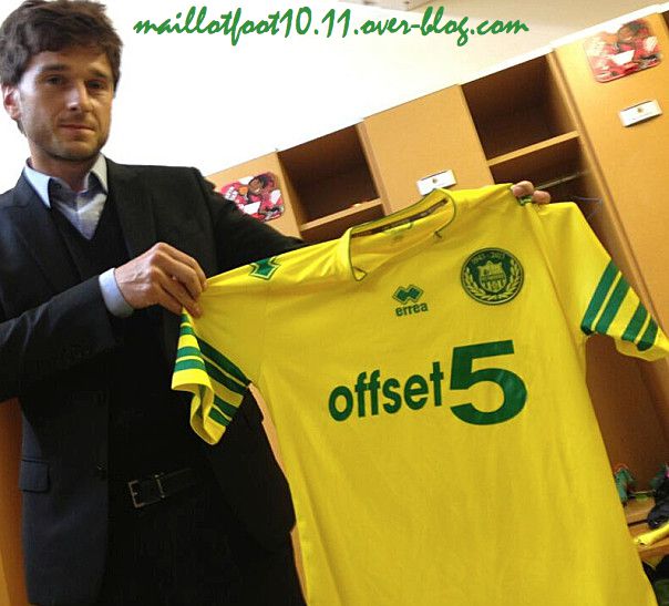 nouveau-maillot-fc-nantes-2014-.jpeg