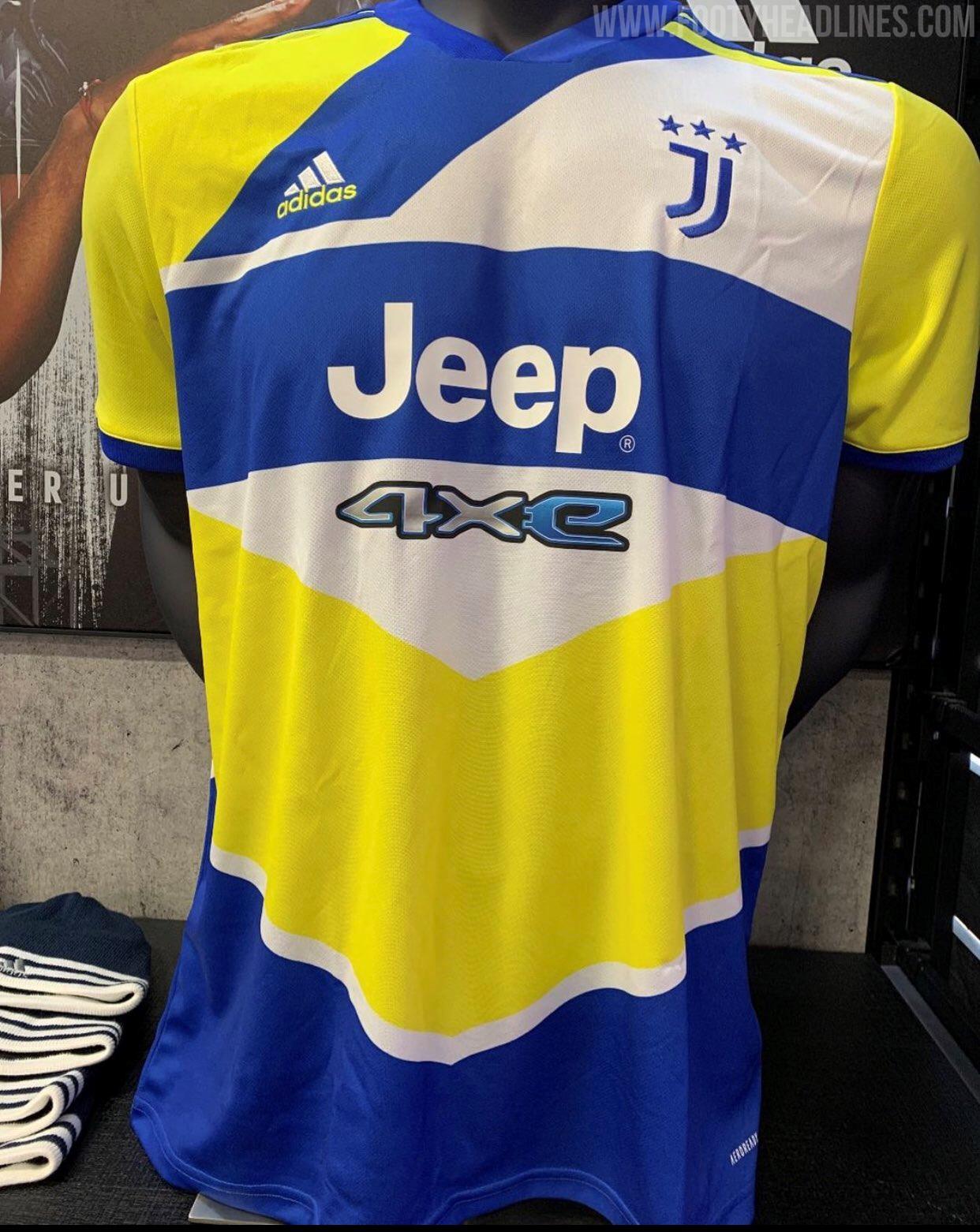 juve-21-22-third-kit-3.jpg