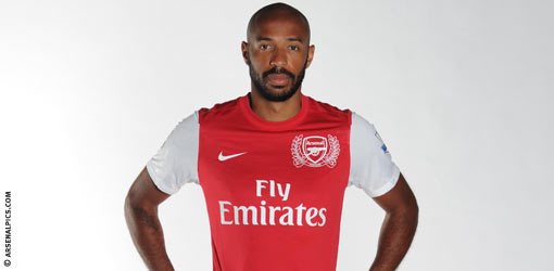 arsenalcom_accidentally_posts_photo_of_thierry_henry_in_kit.jpg