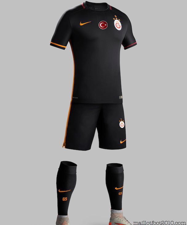 ob_a908a7_maillot-2016-galatasaray.jpeg