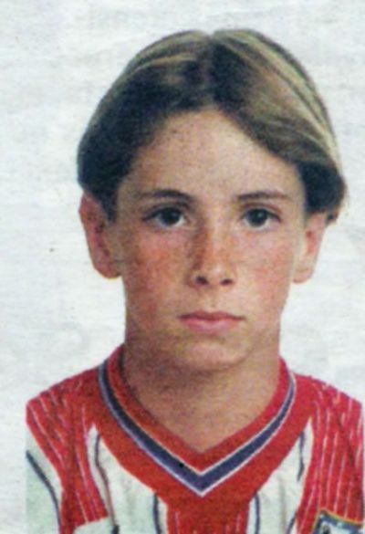 Young-Nando-fernando-torres-14238550-400-585.jpg