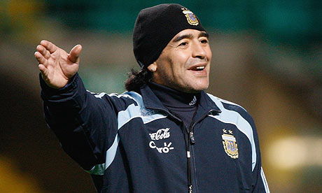 Diego-Maradona-takes-his--001.jpg