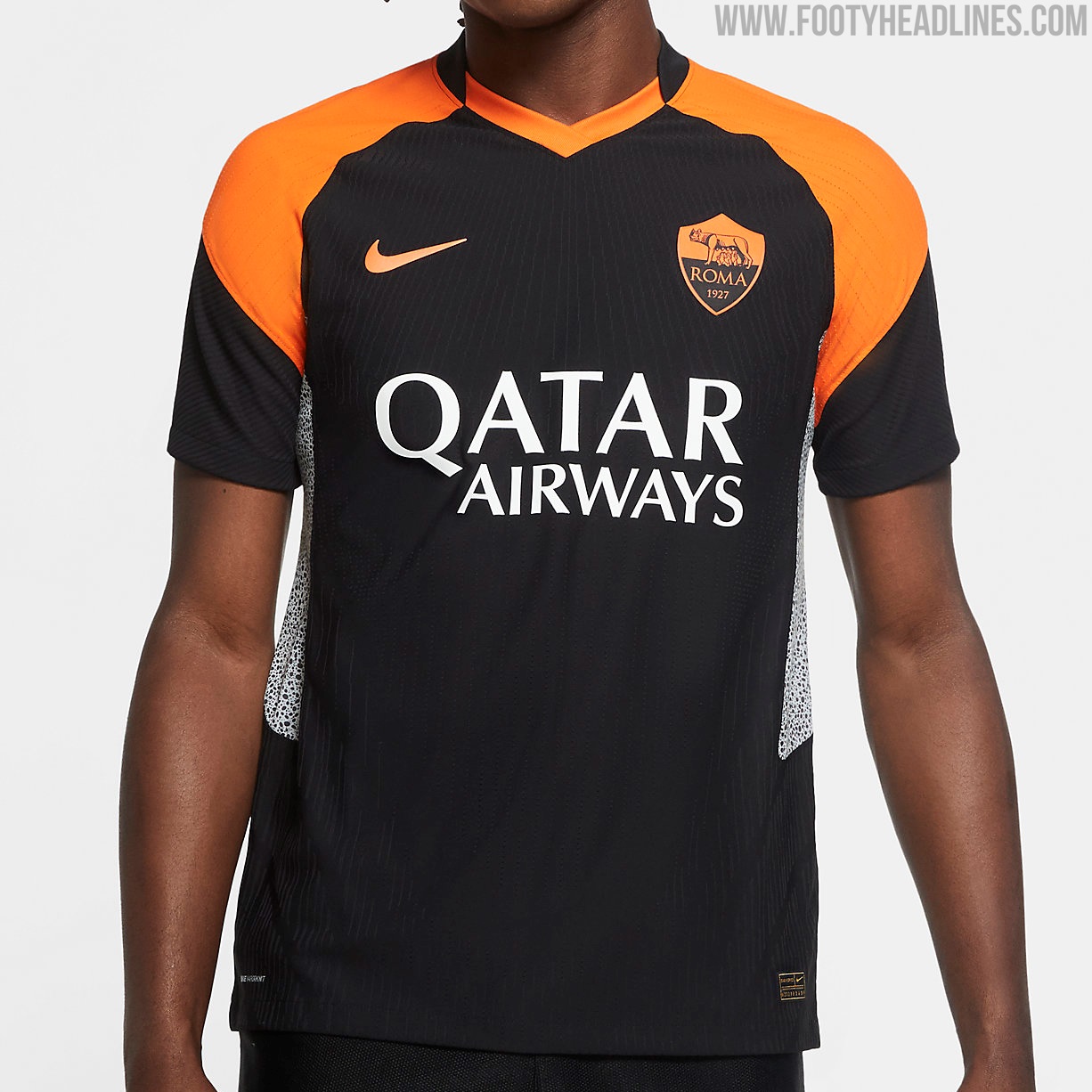 roma-20-21-third-kit-6.jpg